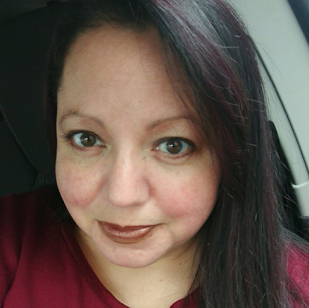 Meet your Posher, Andrea